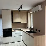 Holiday Rental Daire Tiran